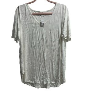 Maurices NWT White‎ 24/7 T-Shirt size Large super soft